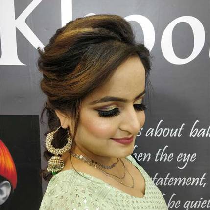 EAST INDIAN WEDDING MAKEUP & HAIRSTYLE SERVICES - Art of beauty